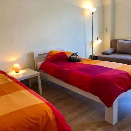 Senfbude - Wunderschoene Fuer 4 Personen Mit Terrasse & Stellplatz *
