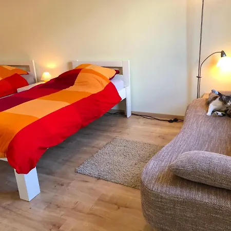 Aparthotel Oase Im Suedosten - Wunderschoene Fuer 4 Personen Mit Terrasse & Stellplatz