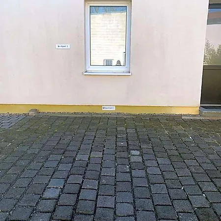 Oase Im Suedosten - Wunderschoene Fuer 4 Personen Mit Terrasse & Stellplatz Апарт-отель 4*