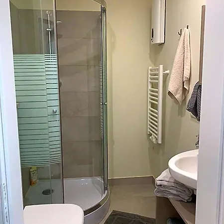 Апарт-отель Oase Im Suedosten - Wunderschoene Fuer 4 Personen Mit Terrasse & Stellplatz 4*