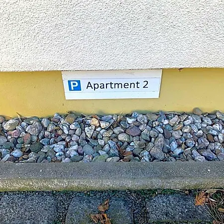 Oase Im Suedosten - Wunderschoene Fuer 4 Personen Mit Terrasse & Stellplatz Апарт-отель 4*