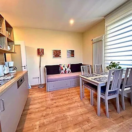 Oase Im Suedosten - Wunderschoene Fuer 4 Personen Mit Terrasse & Stellplatz Апарт-отель 4*